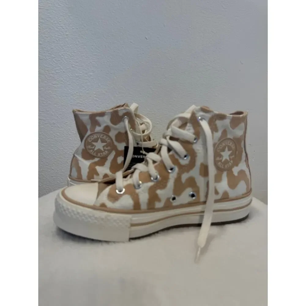 Converse Chuck Taylor All Star Girls Platform Shoes Leopard Print High Top 3.5